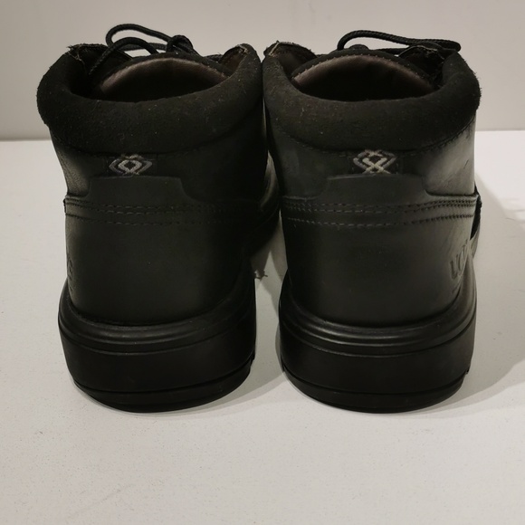 Ugg Australia Biltmore Chukka Men's Black Waterproof Boots - Picture 6 of 10